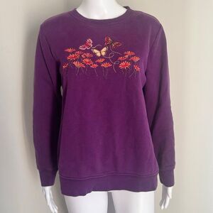 Vintage 90’s Cottage Core Embroidered Butterfly Sweatshirt Size M